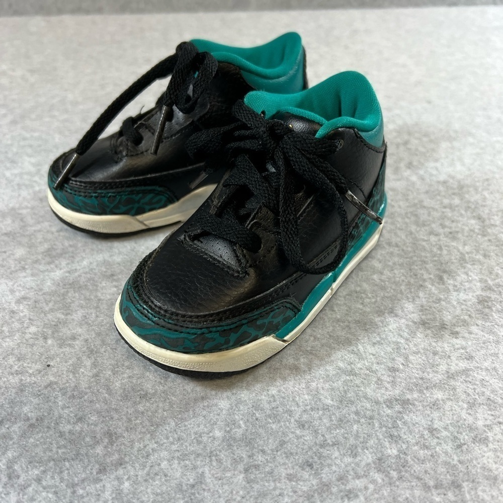 Nike Jordan 3 Child 6 Retro Jaguars Black 6 teal